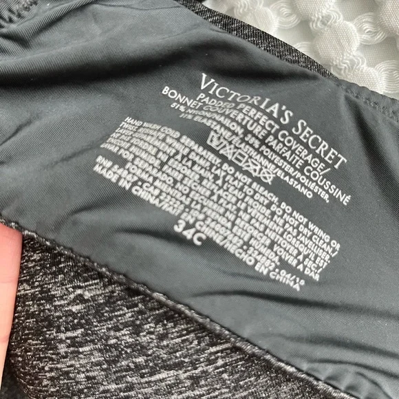 Victoria’s Secret Bras - Set of 4 - Picture 2 of 5